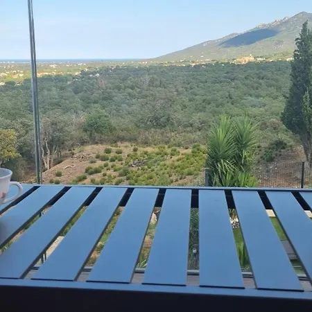 Bed & Breakfast De Luxe, Spa, Piscine, Entre Et Montagne Villelongue-dels-Monts