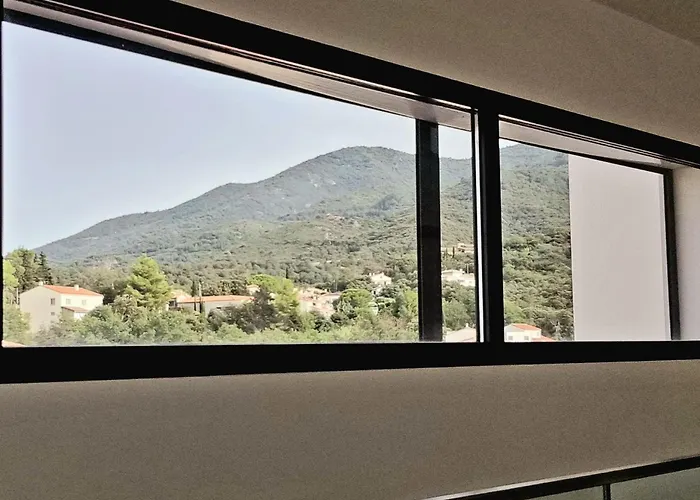 Bed & Breakfast De Luxe, Spa, Piscine, Entre Et Montagne Villelongue-dels-Monts